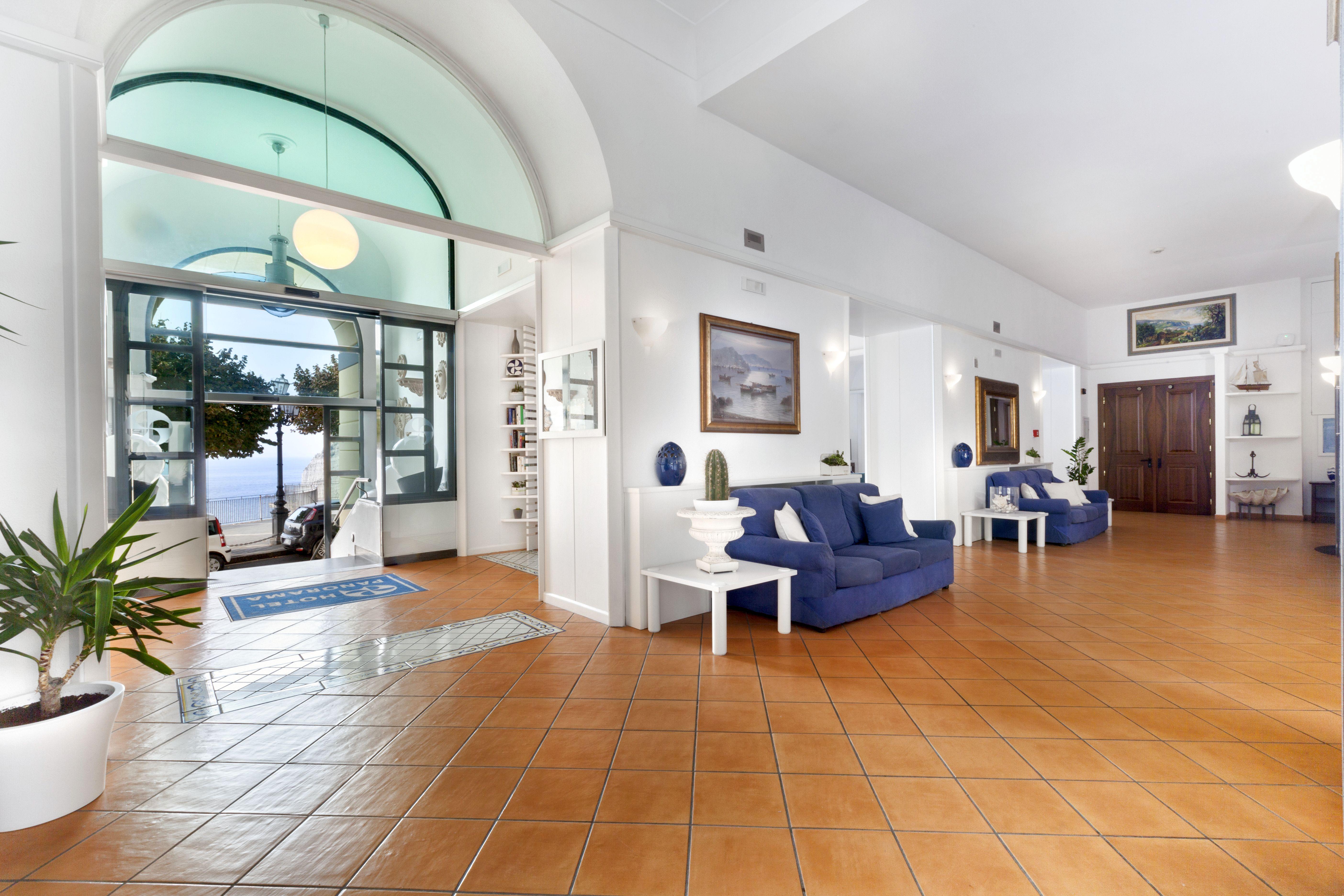 Panorama Palace Hotel ميتا المظهر الخارجي الصورة